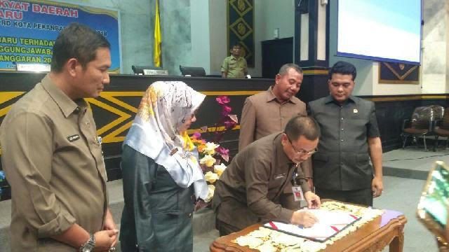 1536215974-RiauBertuah co-4