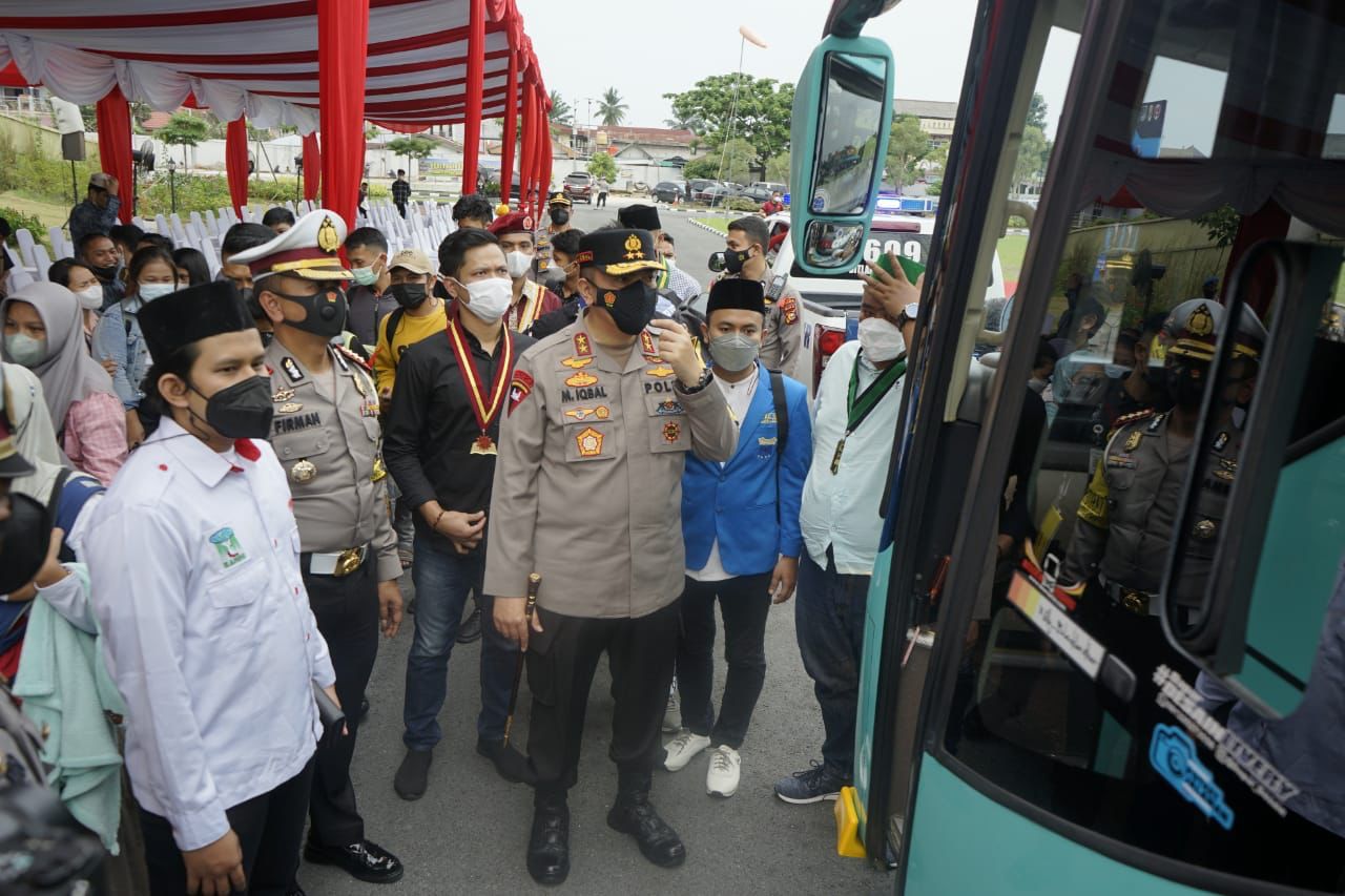 1651206347-RiauBertuah co-F2557330-AE48-4E01-B73D-3AC63FF0FB99