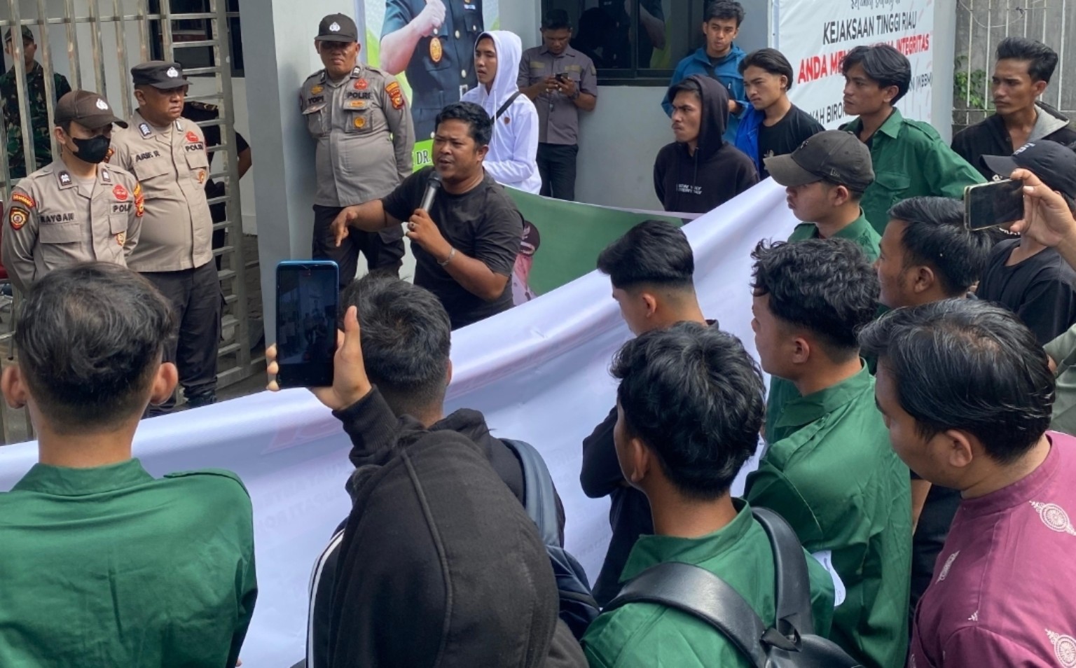 riaubertuah.id